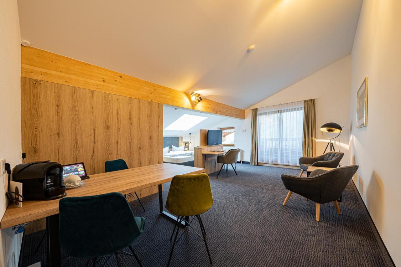 Berghotel & Chalets Adersberg Chiemgau Card Kostenfrei Grassau  Esterno foto