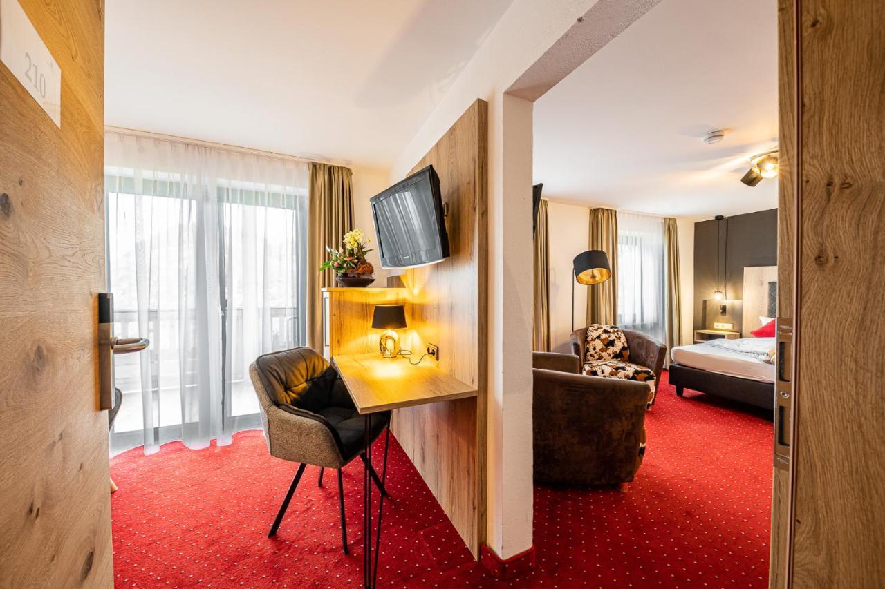 Berghotel & Chalets Adersberg Chiemgau Card Kostenfrei Grassau  Esterno foto