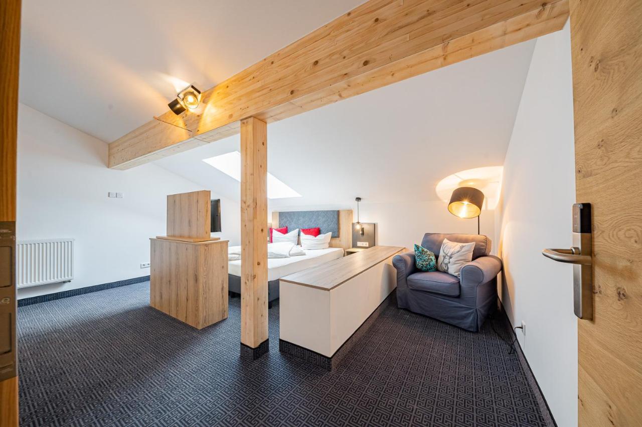 Berghotel & Chalets Adersberg Chiemgau Card Kostenfrei Grassau  Esterno foto