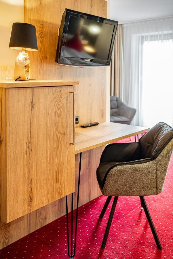 Berghotel & Chalets Adersberg Chiemgau Card Kostenfrei Grassau  Esterno foto